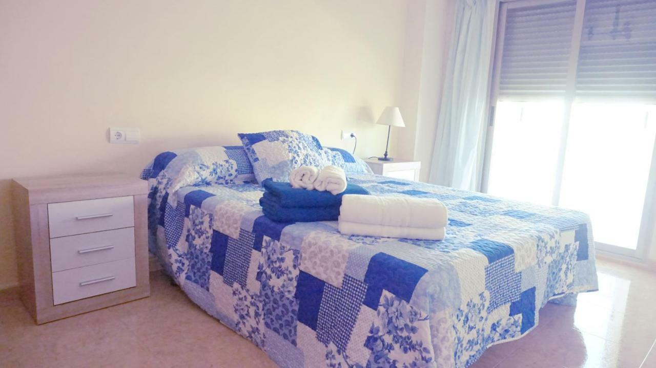 Апартаменты Apartamento Con Piscina Y Parking Гандия Экстерьер фото